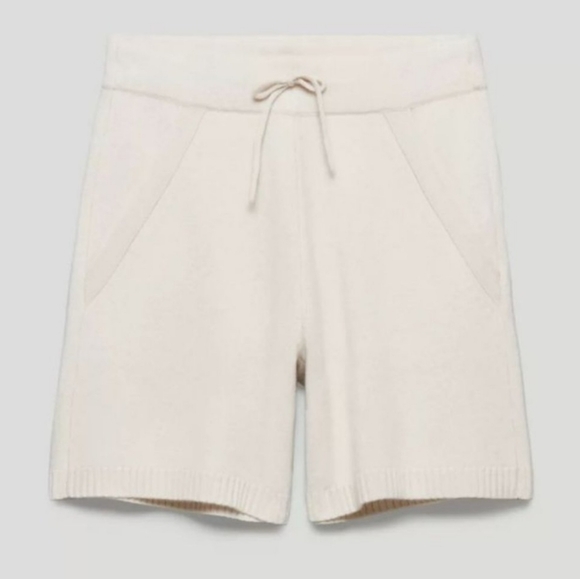 The Group by Babaton Highlight Merino Wool Shorts Size Medium - Picture 2 of 5